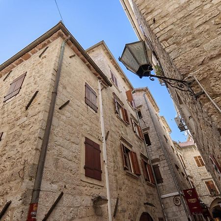G-Apart Kotor Exterior photo